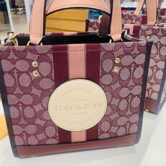 Coach Bags Nwt Coach Dempsey Tote 22 In Signature Jacquard With